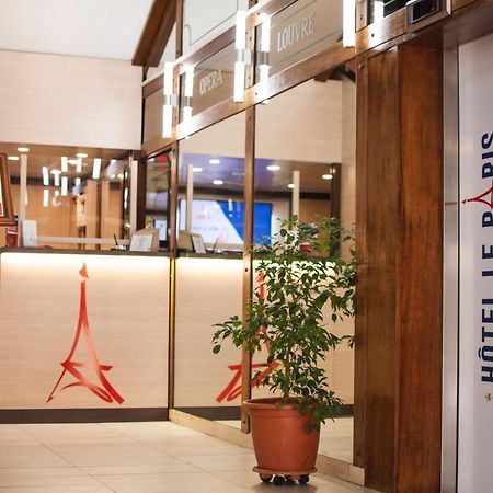 Hotel Le Paris Нумеа Екстериор снимка